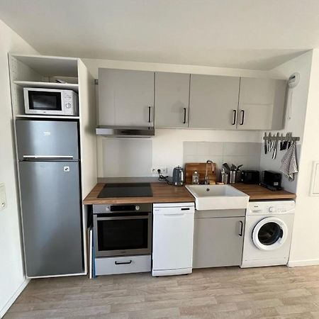 Modern And Bright Apartment Near Paris La Courneuve Esterno foto
